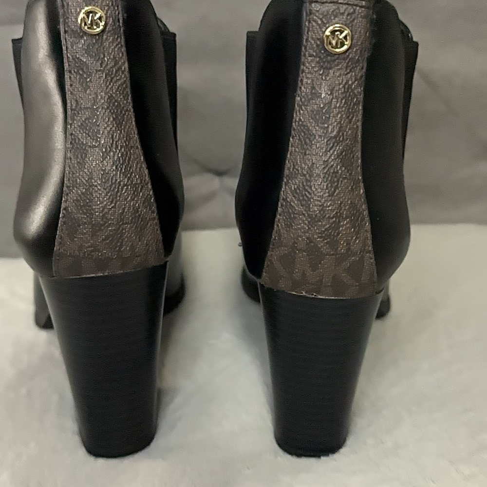 Michael Kors Black and Brown Women's Boots - Picture 5 of 5